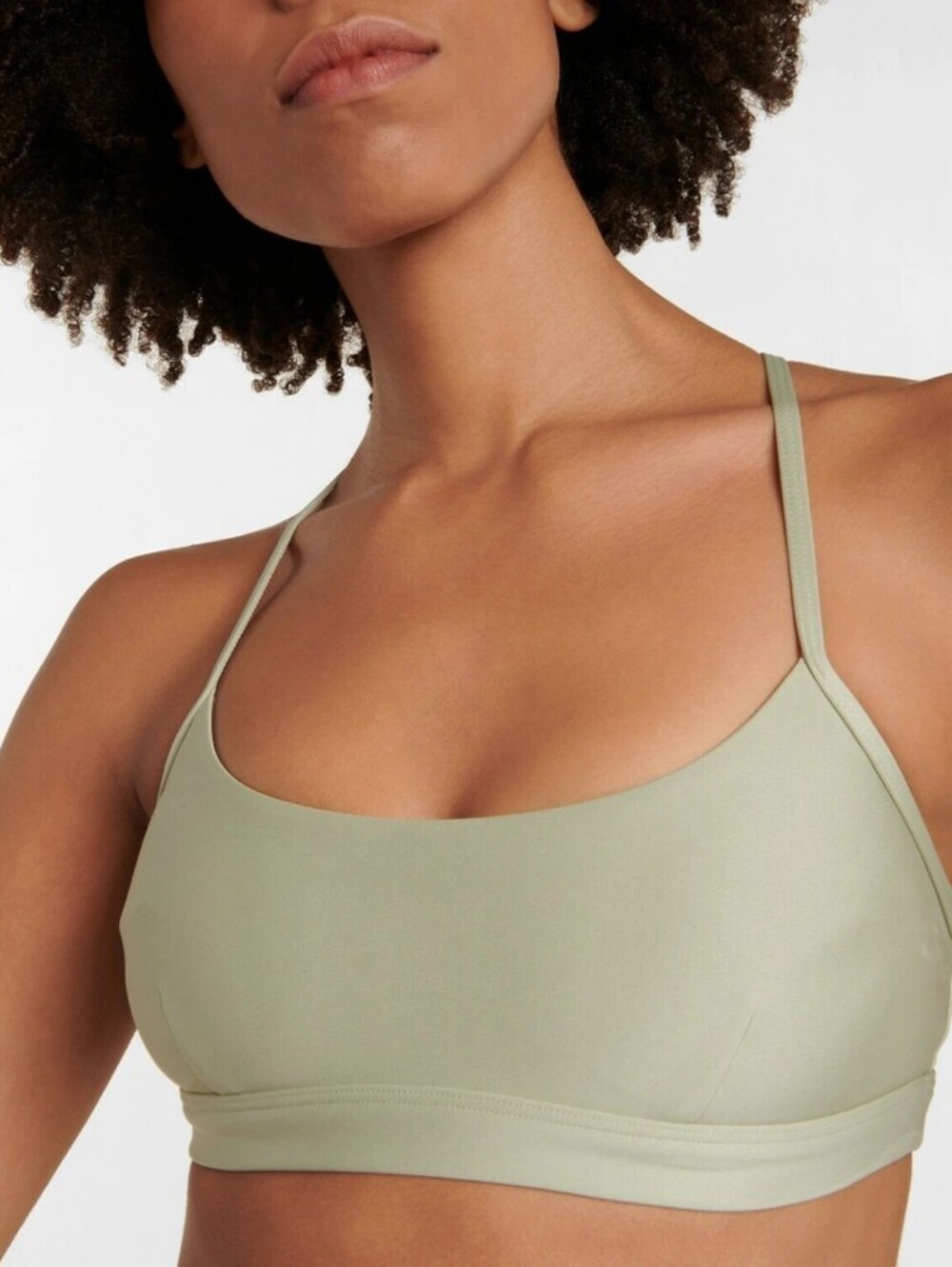 Alo Yoga Airlift Intrigue sports bra
